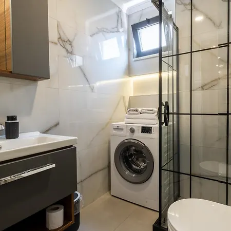 Rose 4 Marvellous 1+1 Cleopatra Алания